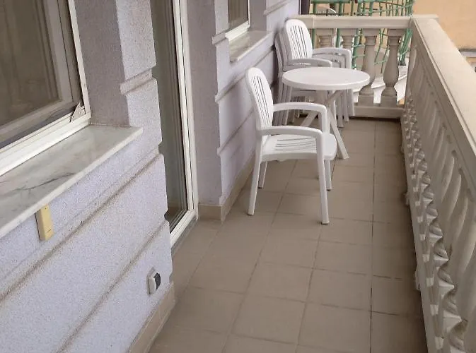 דירה Tavirozsa Wellness *